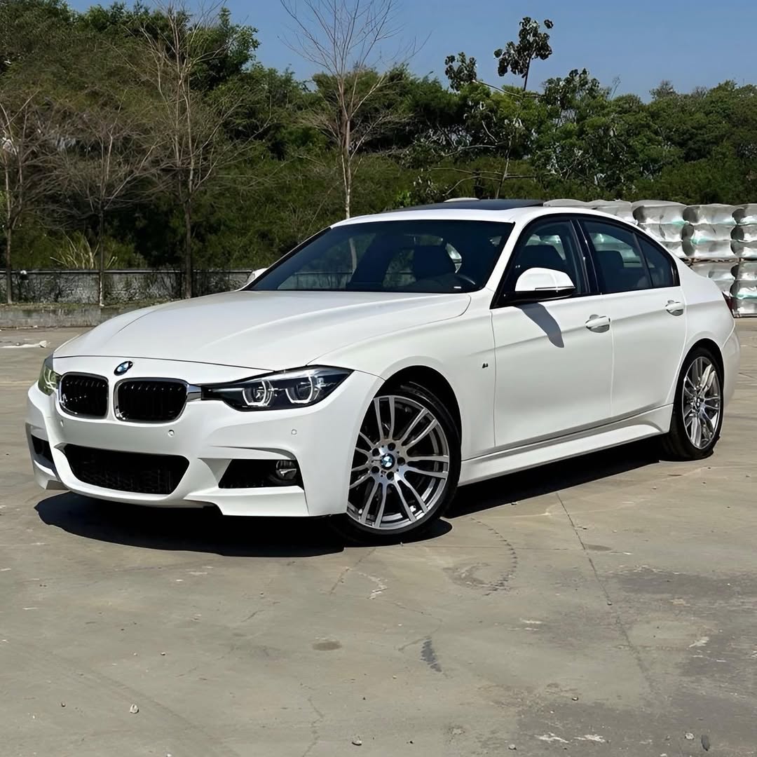 Bmw 320i M Sport Plus 18/18 à venda em  - Foto 2