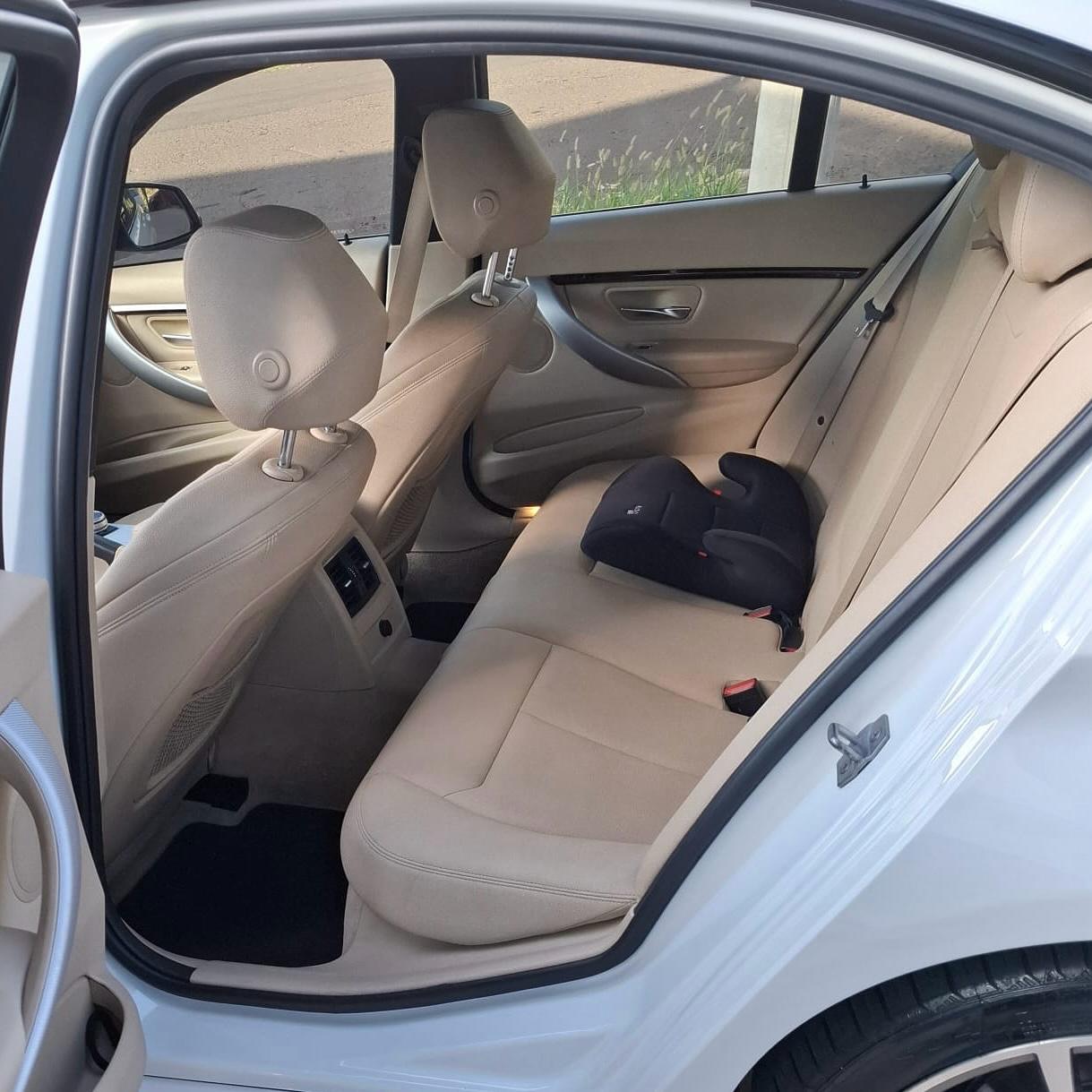 Imagem do Carro 8