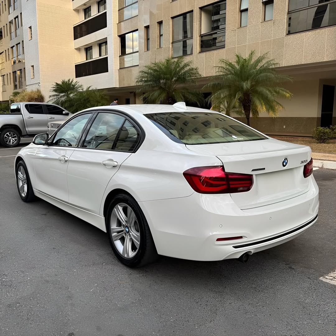 Imagem do Carro 3