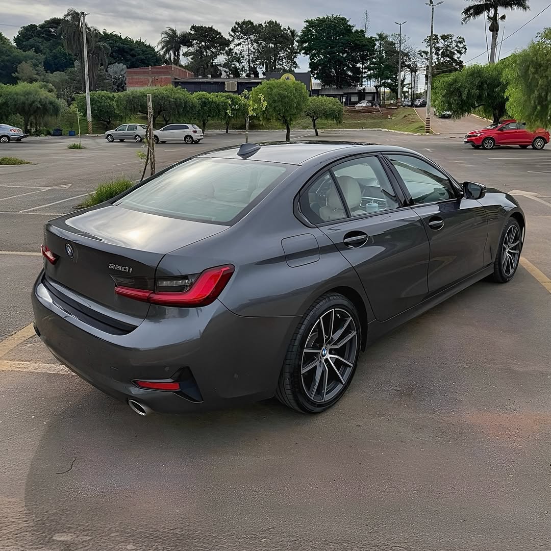 Bmw 320i Sport 2020 à venda em Brasília, District Federal, Brazil - Foto 4