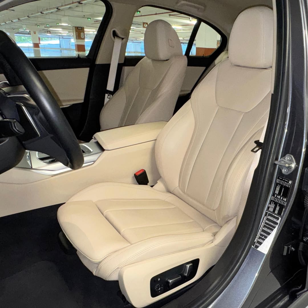 BMW 320i Sport 2020 à venda em Brasília, District Federal, Brazil - Foto 9