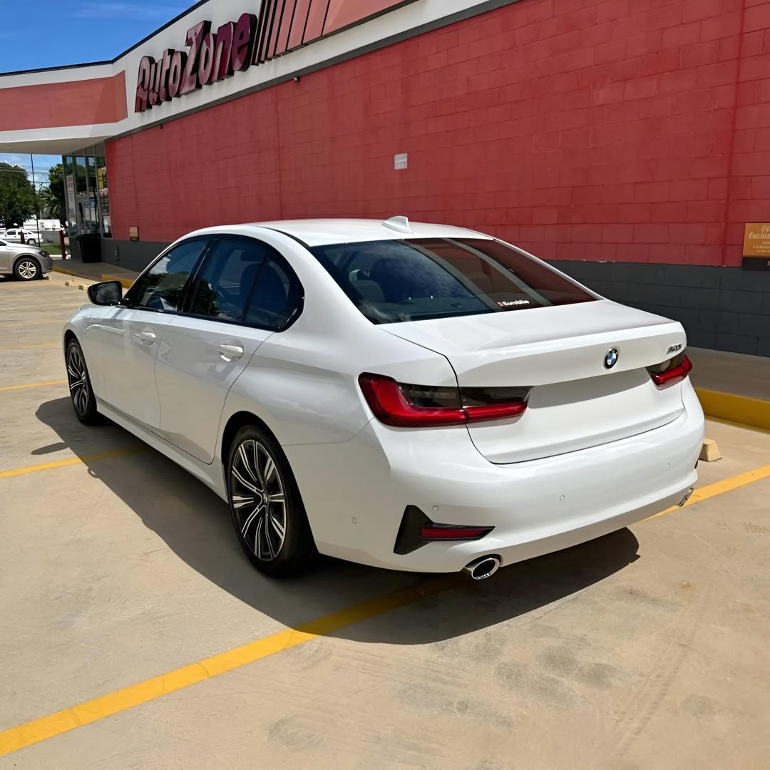 BMW 320i Sport 21/21 à venda em Goiás - Foto 3
