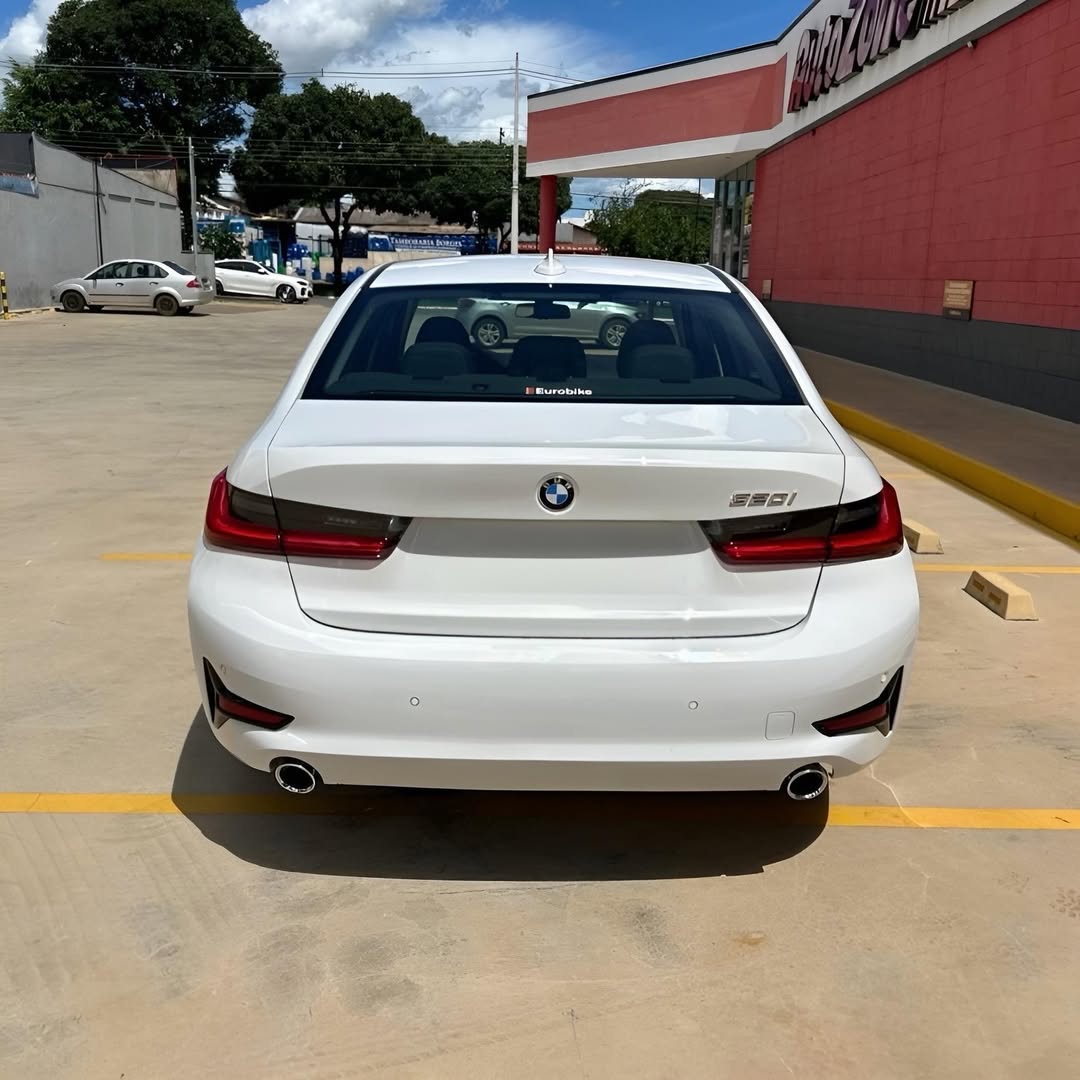 BMW 320i Sport 21/21 à venda em Goiás - Foto 4