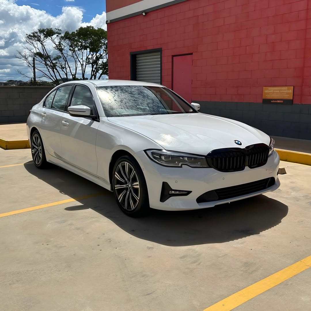 BMW 320i Sport 21/21 à venda em Goiás - Foto 6