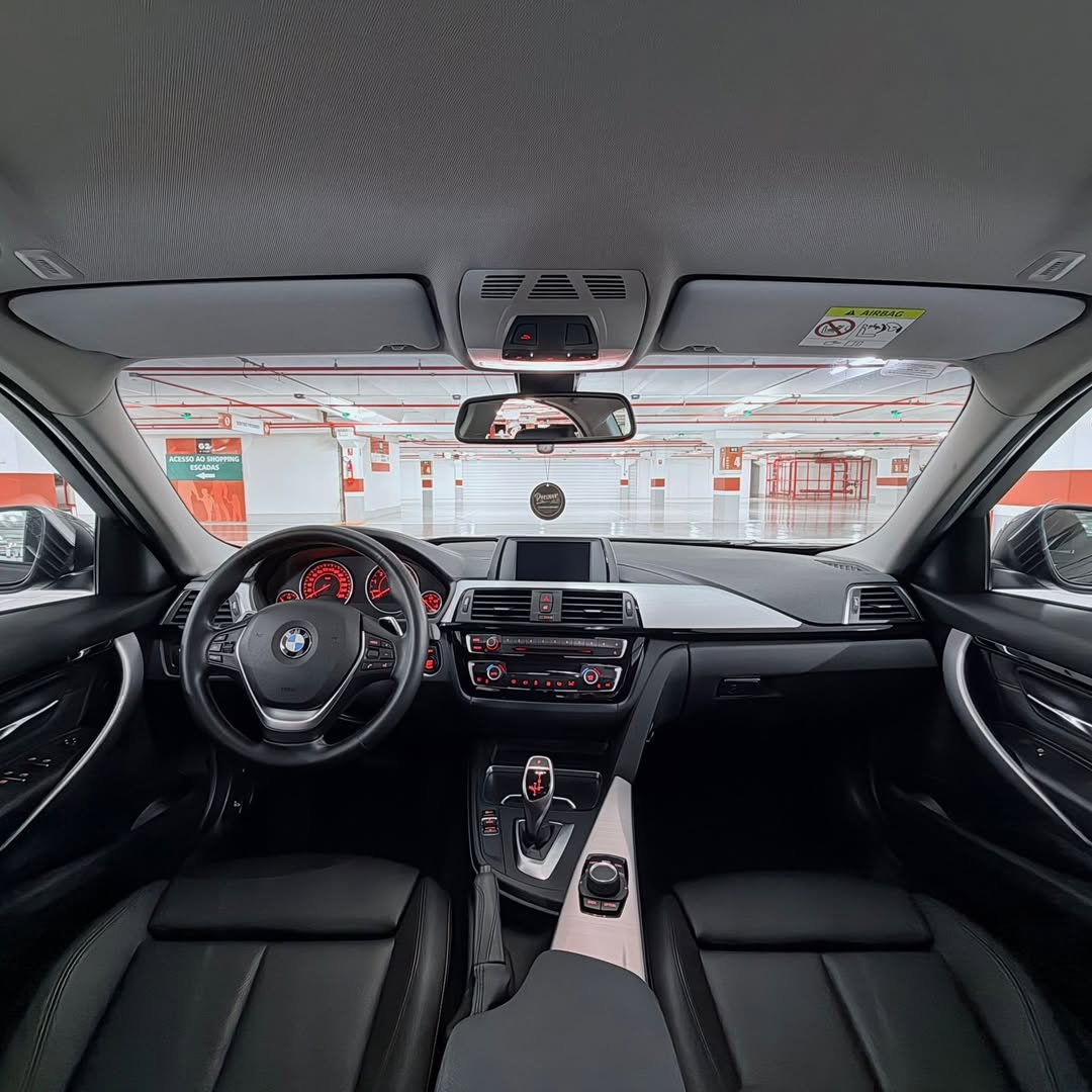 Bmw 320i Sport Active Flex 18/18 à venda em Brasília, District Federal, Brazil - Foto 7