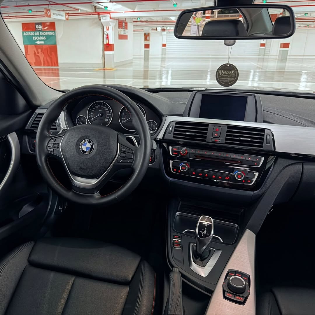 Bmw 320i Sport Active Flex 18/18 à venda em Brasília, District Federal, Brazil - Foto 8