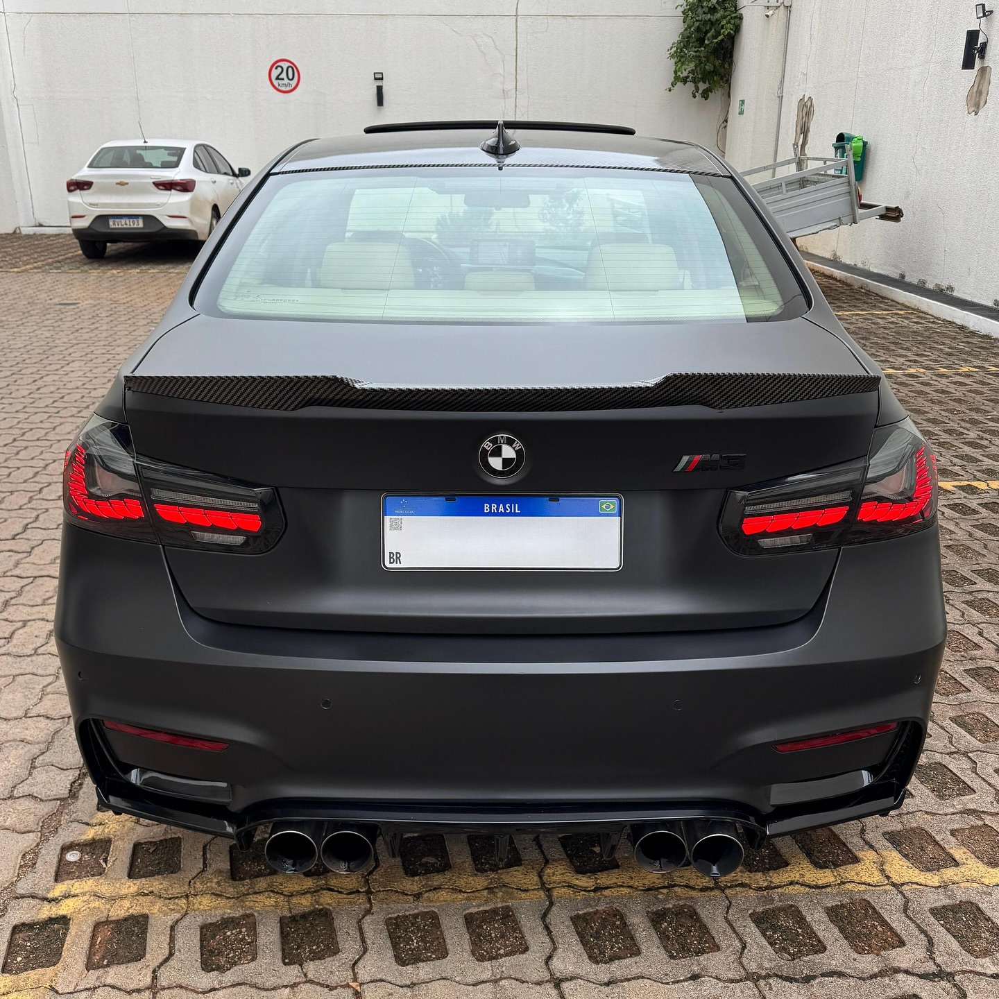 Imagem do Carro 6