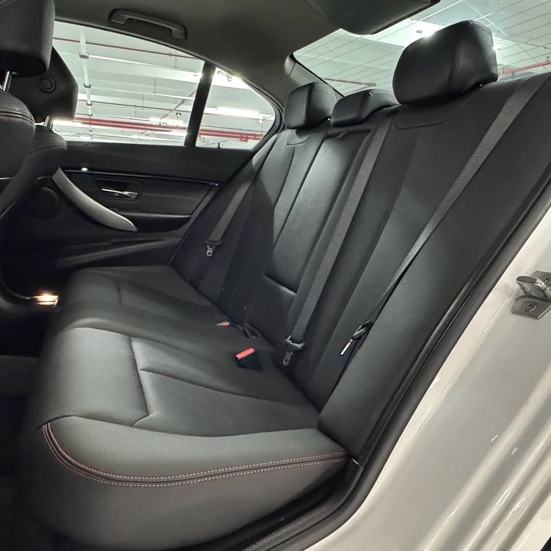 Imagem do Carro 10
