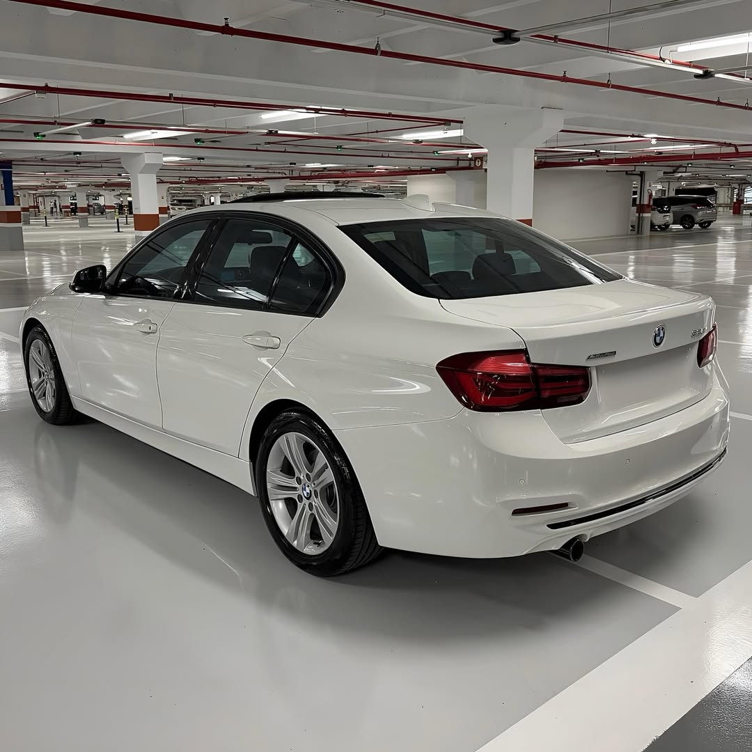 Imagem do Carro 3