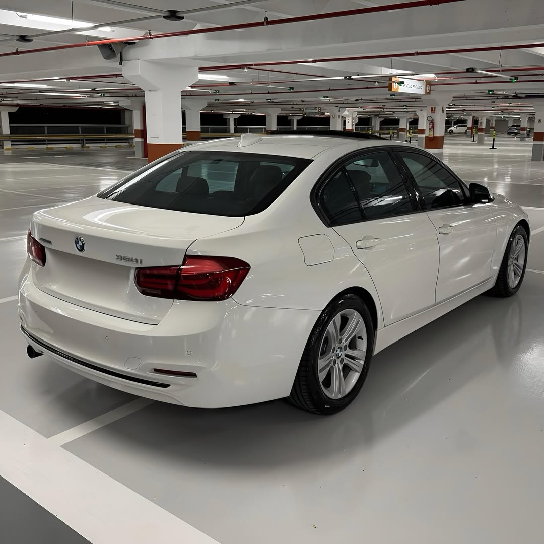 Imagem do Carro 4
