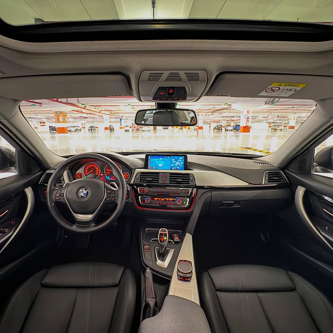 BMW 320i Sport GP  18/18 à venda em Brasília, District Federal, Brazil - Foto 7