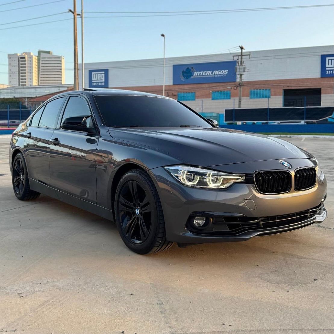 Imagem do Carro 6