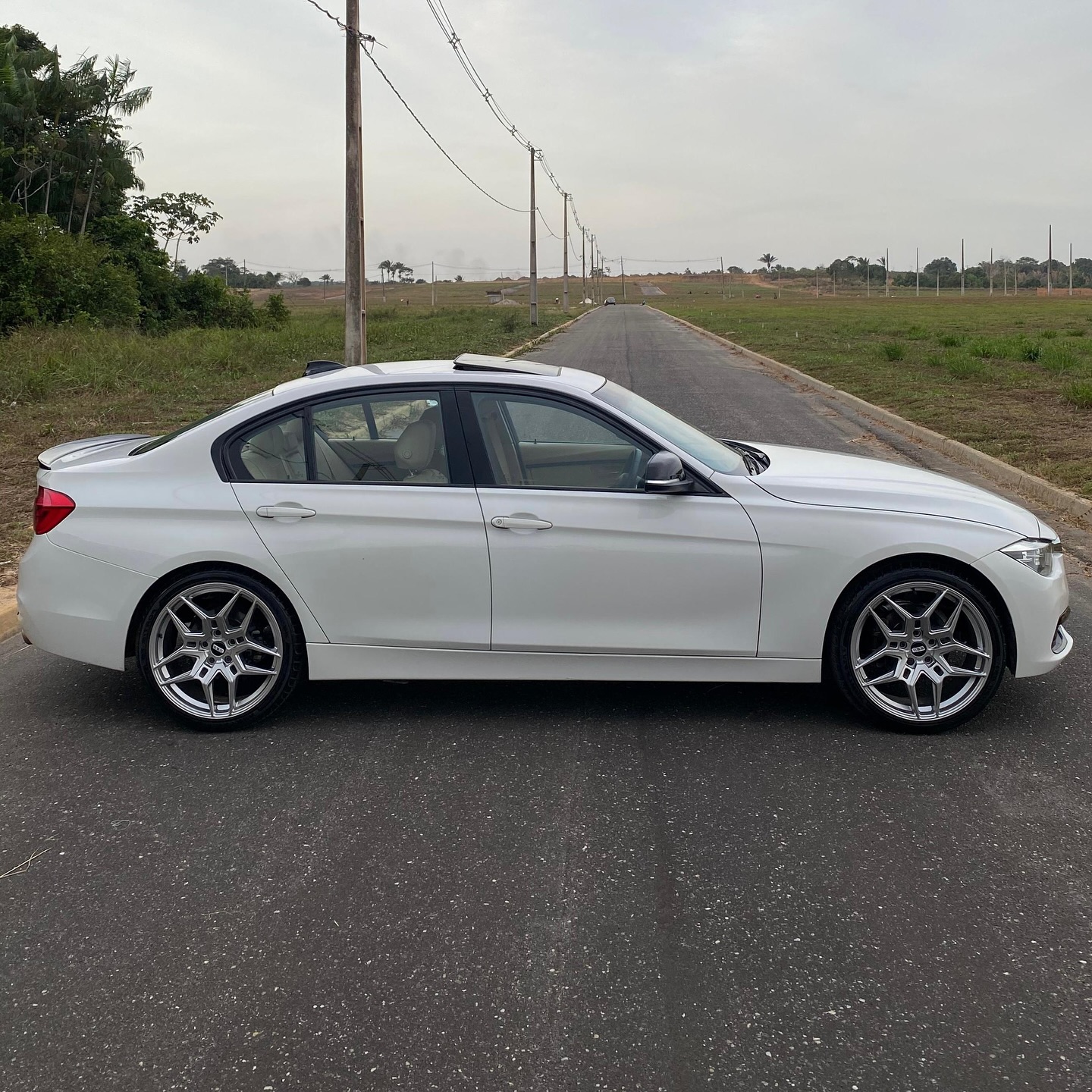 Imagem do Carro 2
