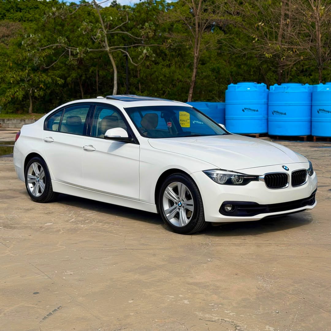 BMW 320i Sport GP  2018 à venda em São Paulo, Brazil - Foto 6