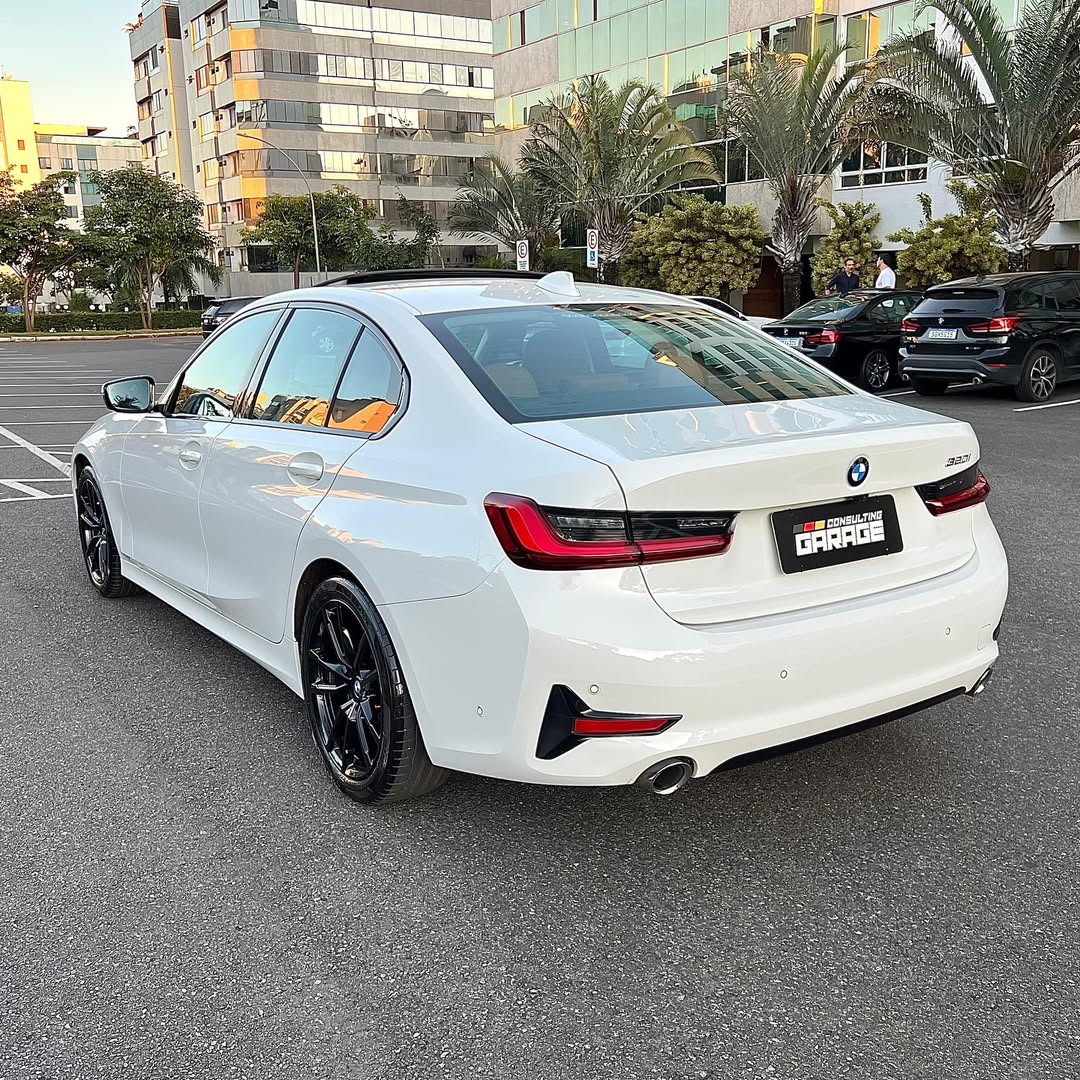 Imagem do Carro 5