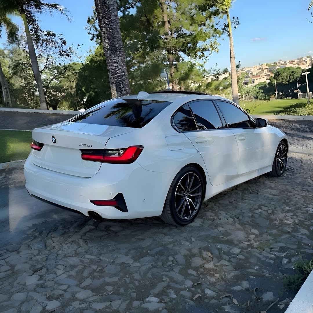 Bmw 320i Sport GP 22/22 à venda em Minas Gerais - Foto 4