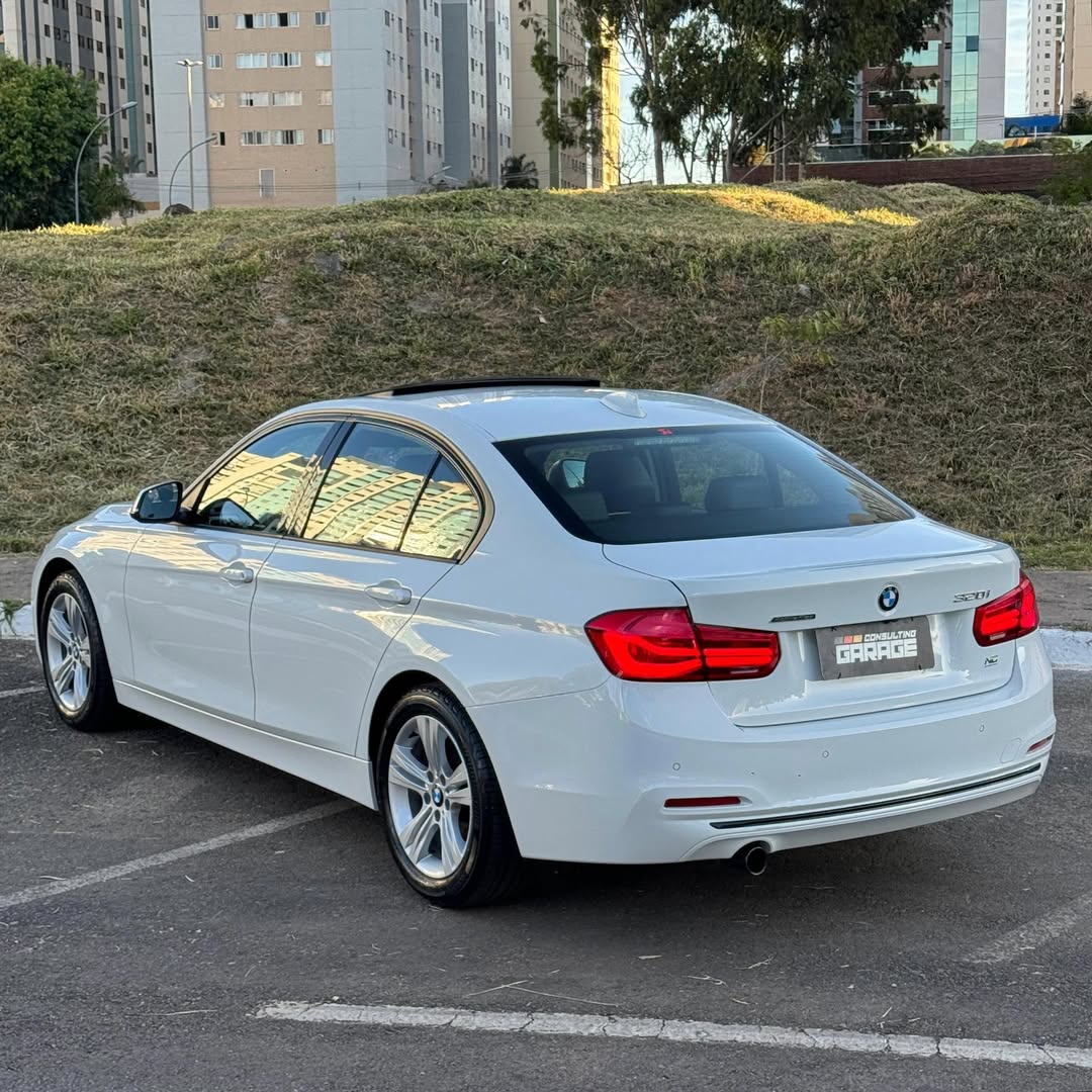 Imagem do Carro 3