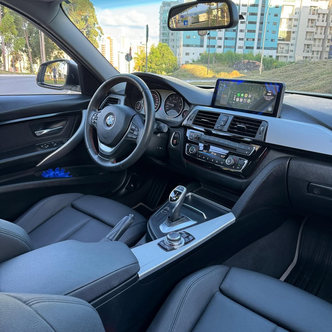 Imagem do Carro 8