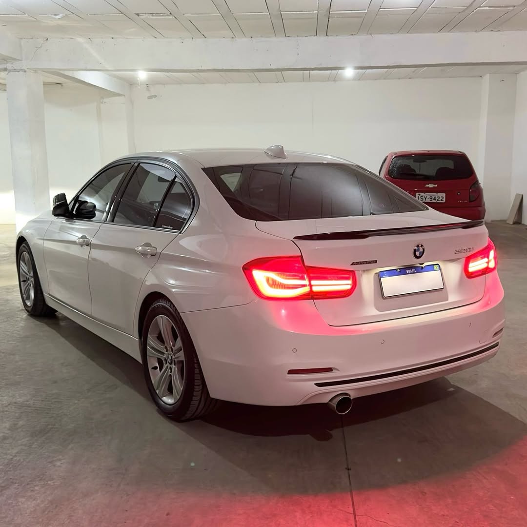 Imagem do Carro 3