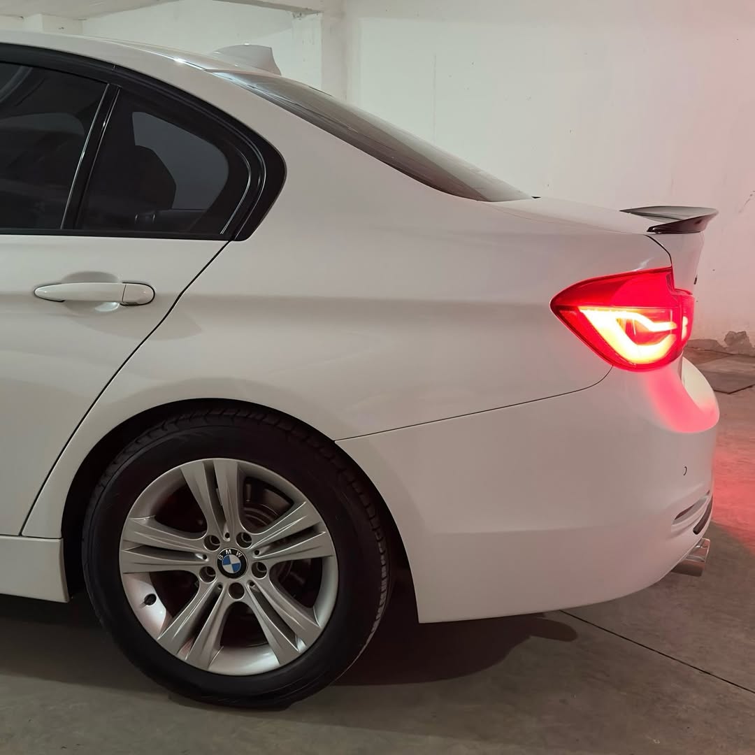 Imagem do Carro 7