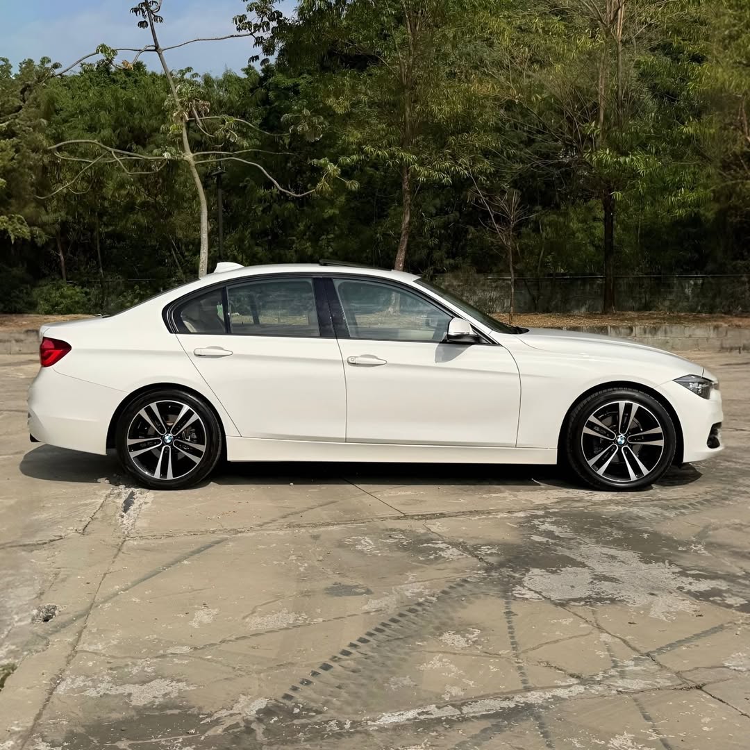 Bmw 320i Sport GP Plus 18/18 à venda em São Paulo, Brazil - Foto 5
