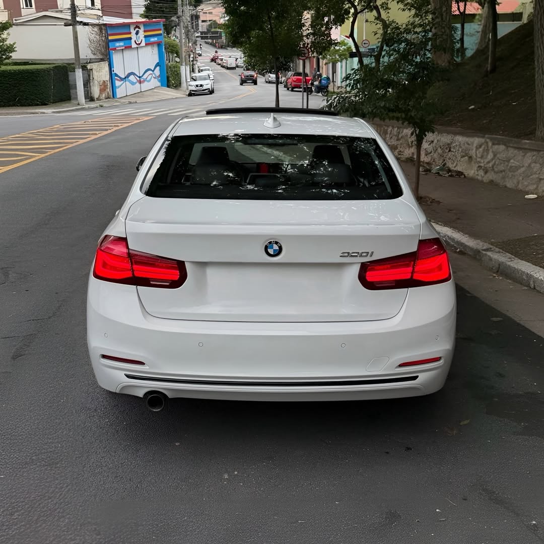 BMW 320i Sport GP Plus 18/18 à venda em São Paulo, Brazil - Foto 4