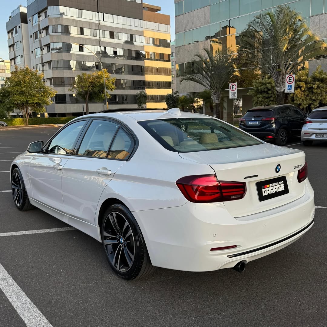 Bmw 320i Sport GP Plus 18/18 à venda em São Paulo, Brazil - Foto 3