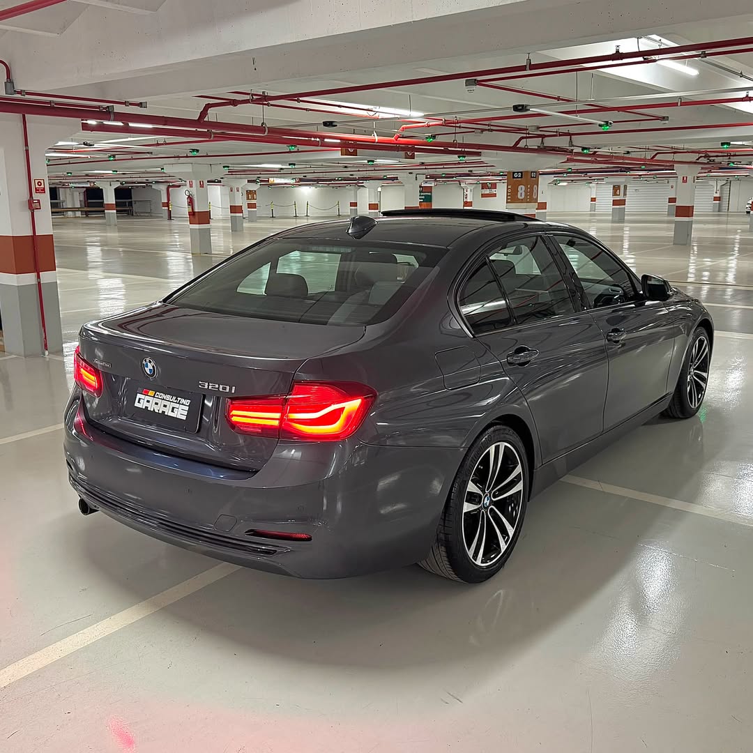 BMW 320i Sport GP Plus 18/18 54.000km à venda em Brasília, District Federal, Brazil - Foto 4