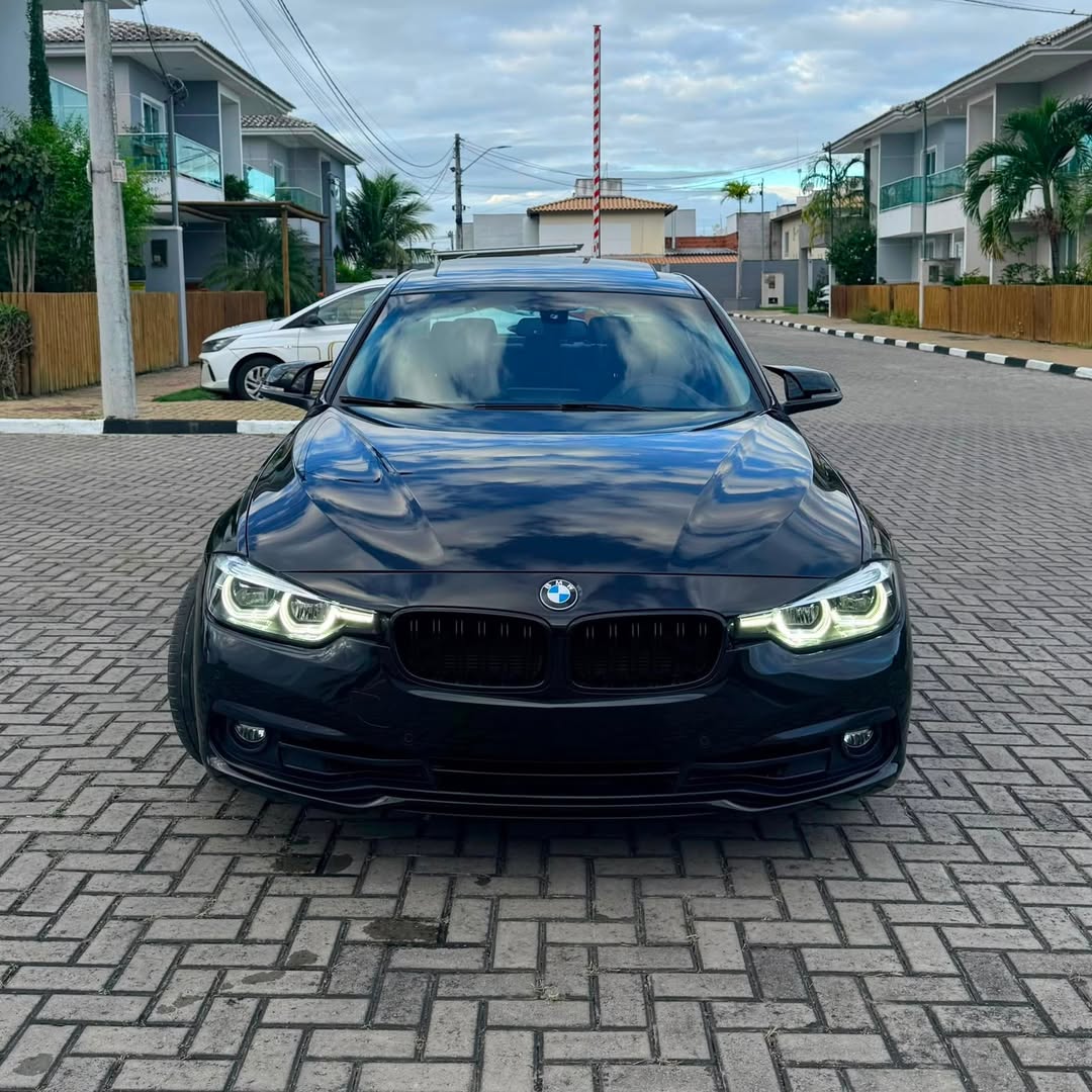 BMW 320i Sport GP Plus 18/18 62.000km à venda em Баия - Foto 8