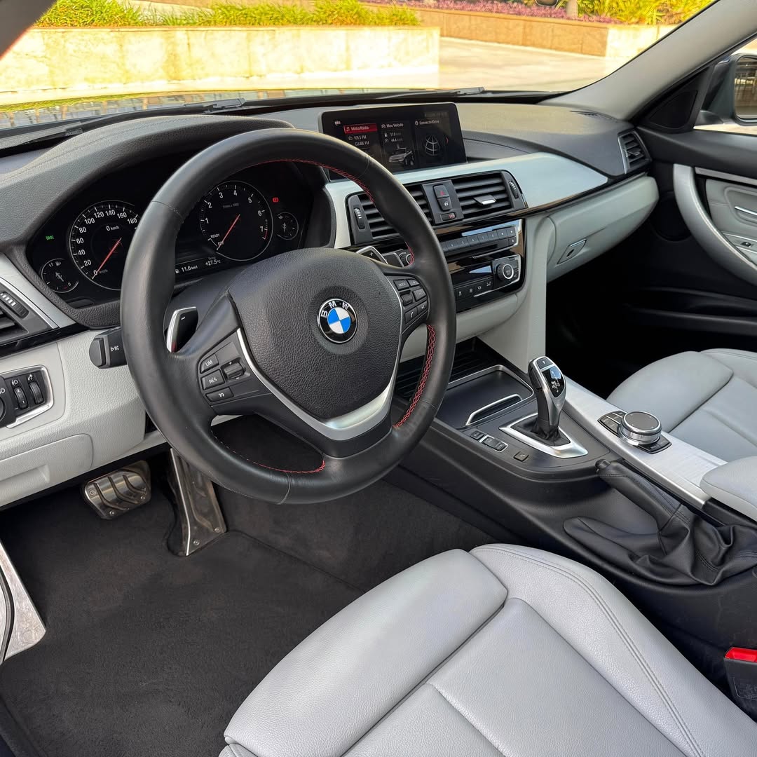 Imagem do Carro 8
