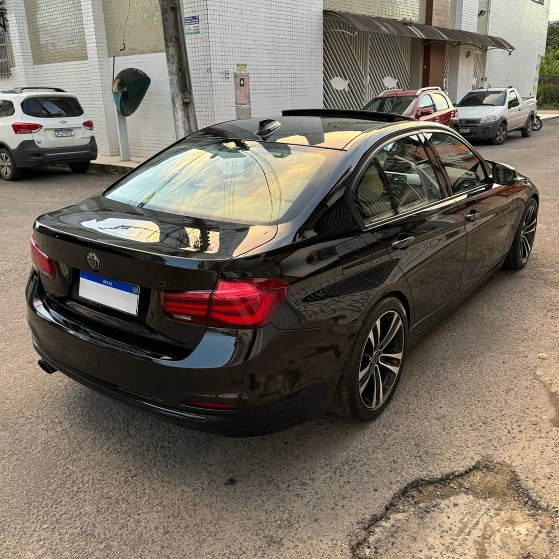 Imagem do Carro 4