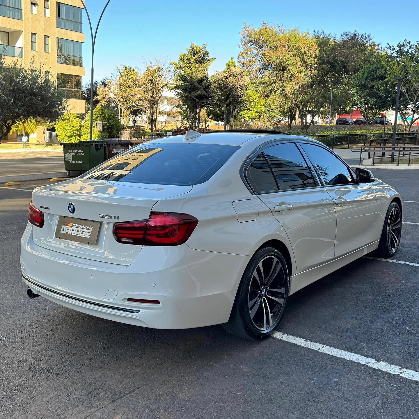 Imagem do Carro 4