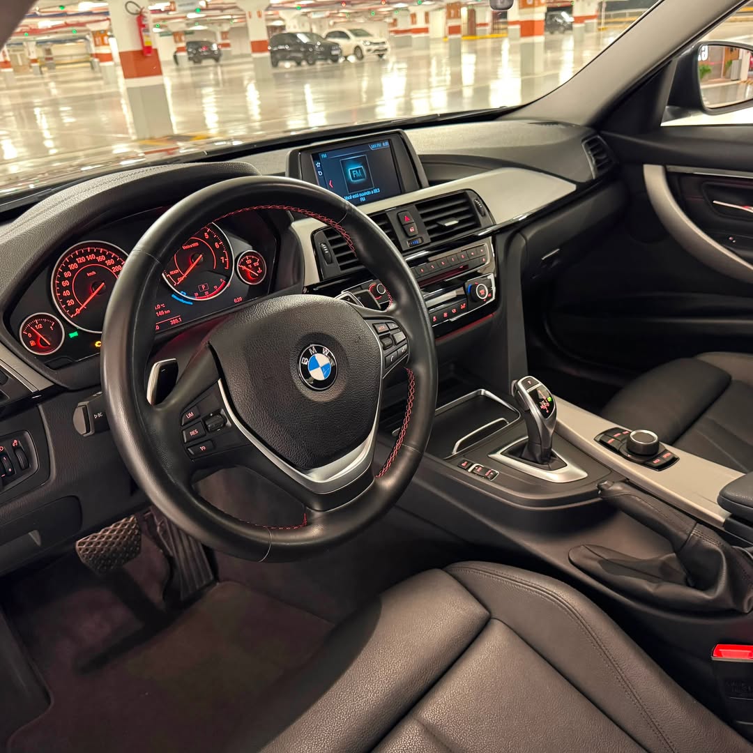 BMW 320i Sport Plus 18/18 42.000km à venda em Brasília, District Federal, Brazil - Foto 8