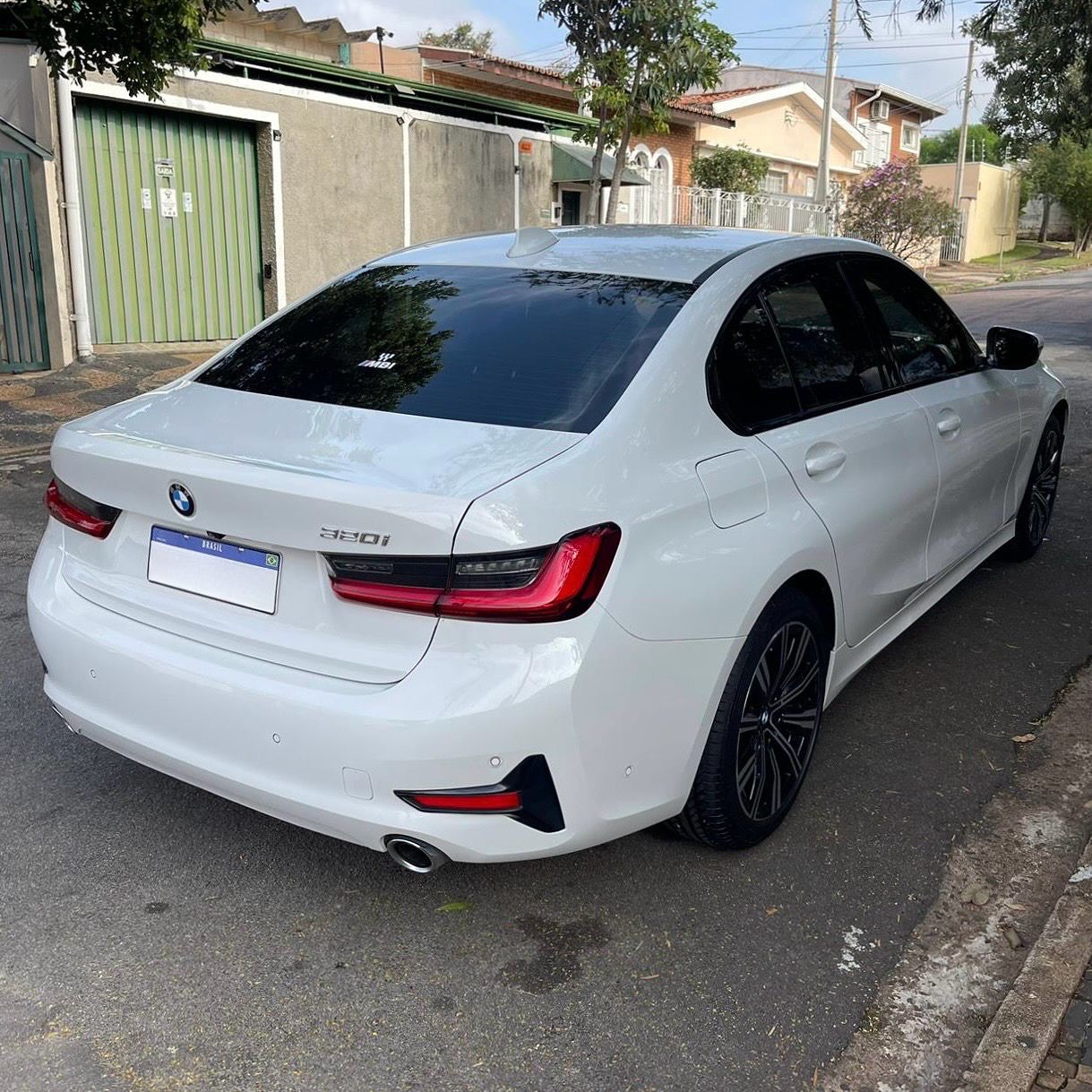 Imagem do Carro 4