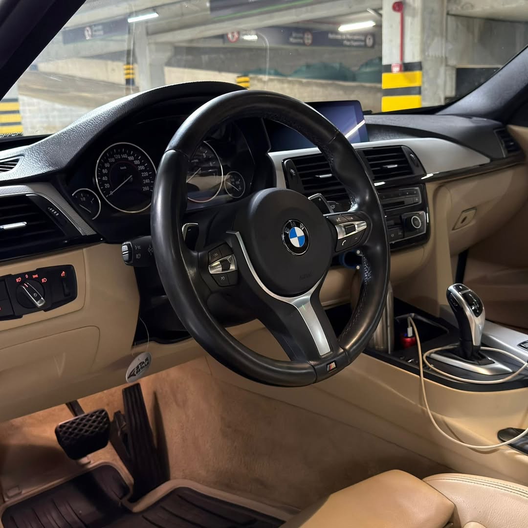 Bmw 328i M Sport 2017 77.000km à venda em Баїя - Foto 8