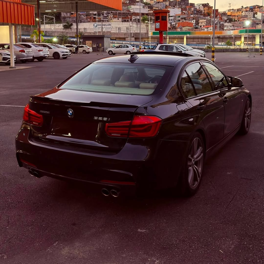 Bmw 328i M Sport 2017 81.000km à venda em Bahia - Foto 4