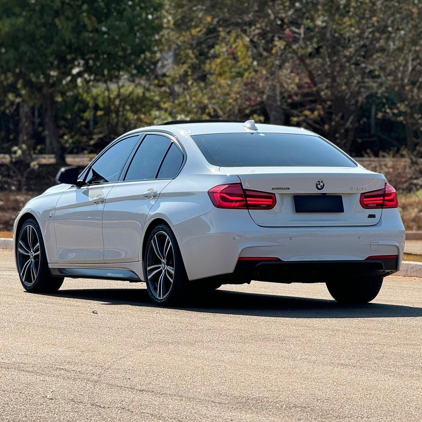 Imagem do Carro 5