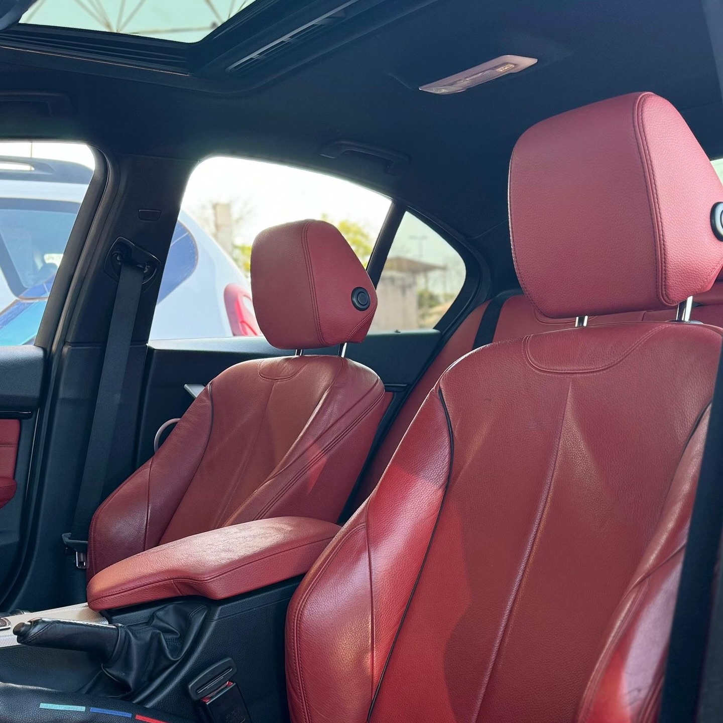Imagem do Carro 8