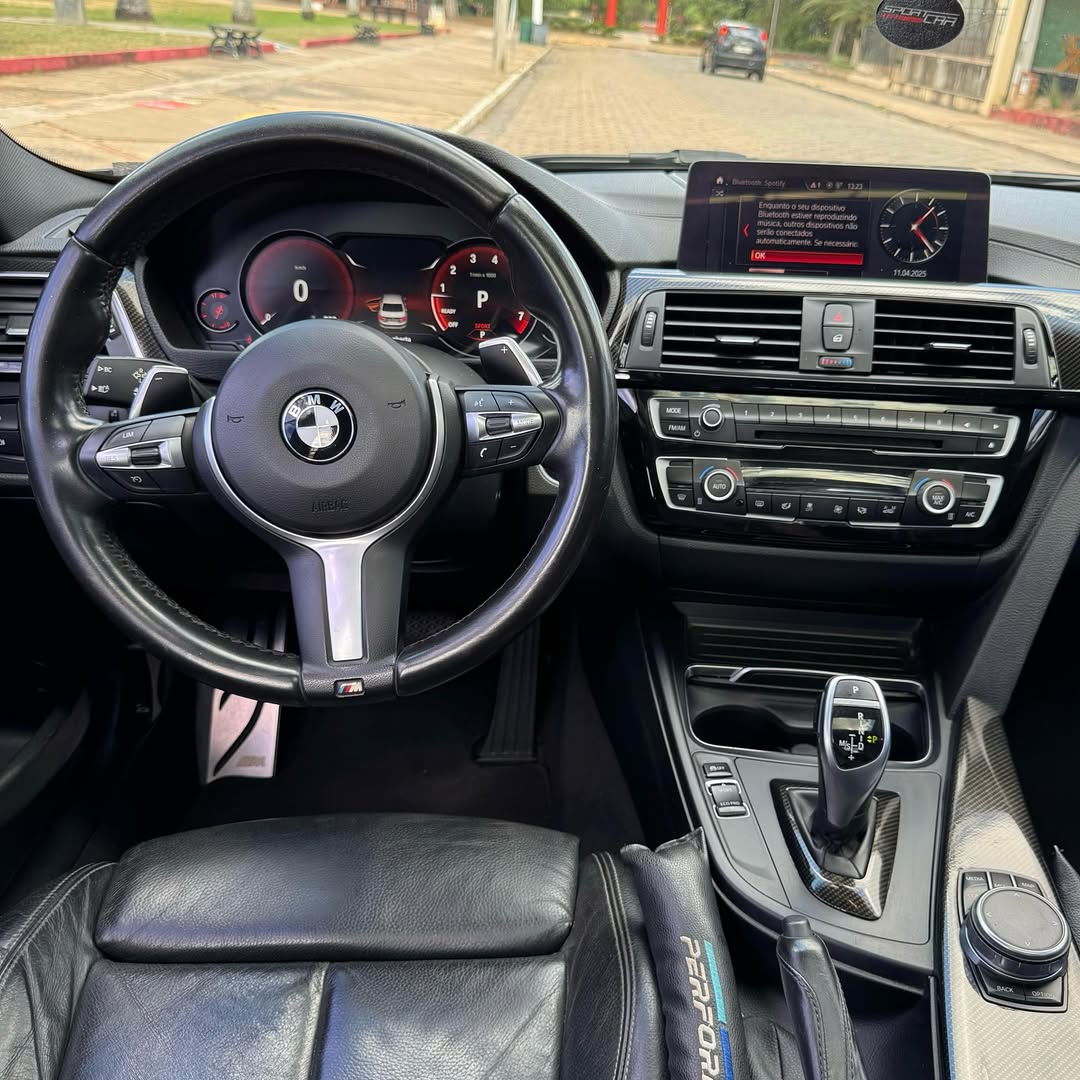 Imagem do Carro 8