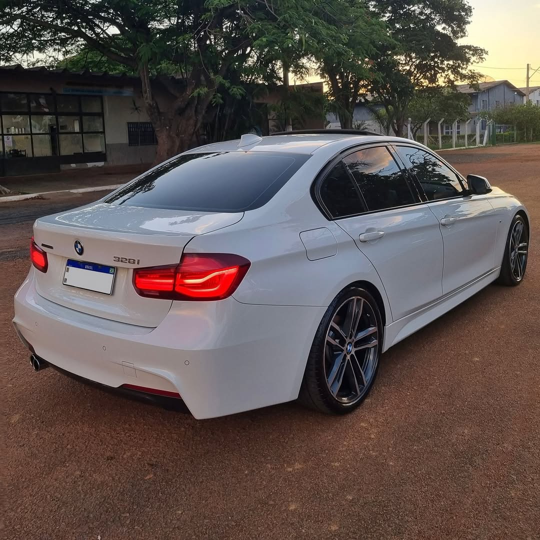 Imagem do Carro 5