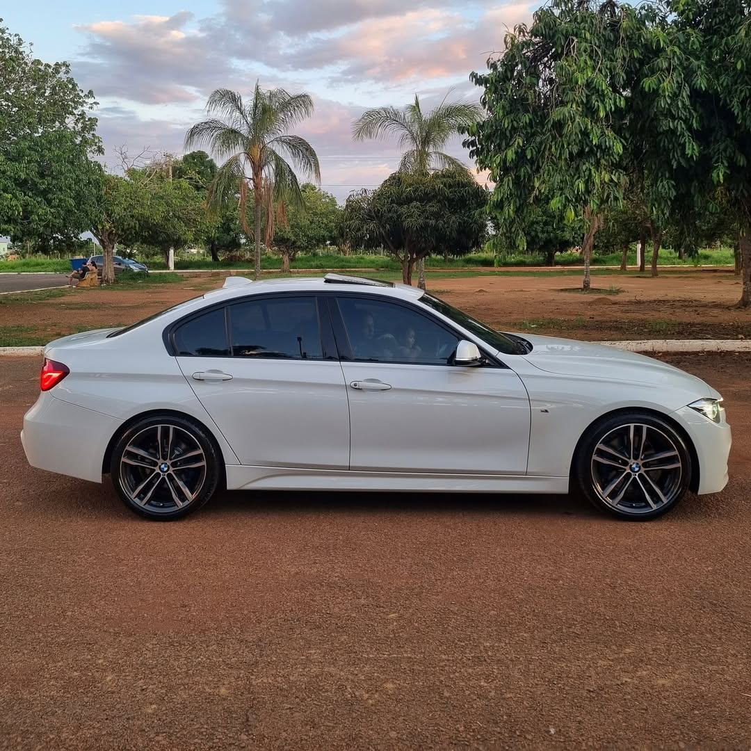 Imagem do Carro 6