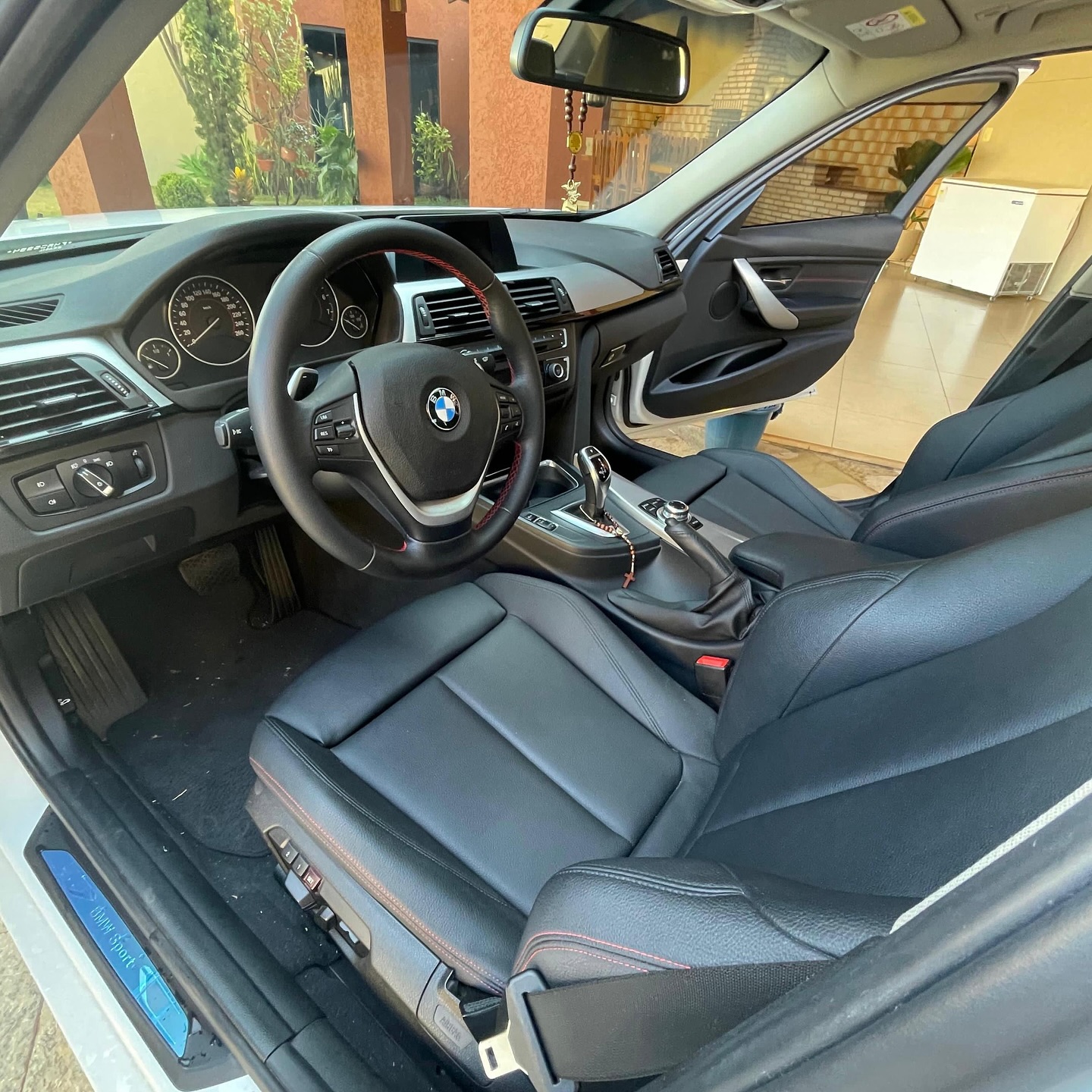 Imagem do Carro 6