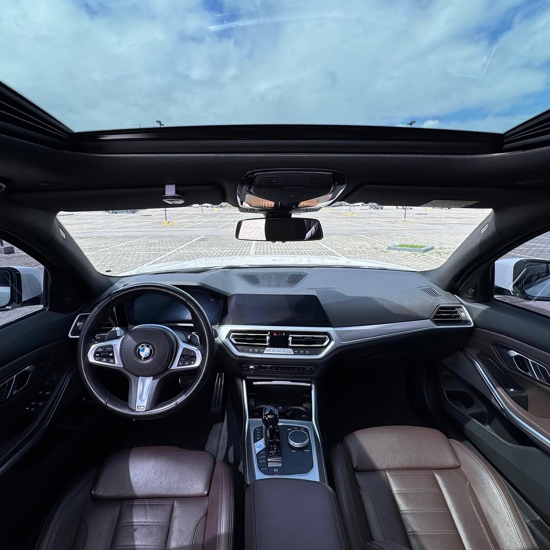 Imagem do Carro 8