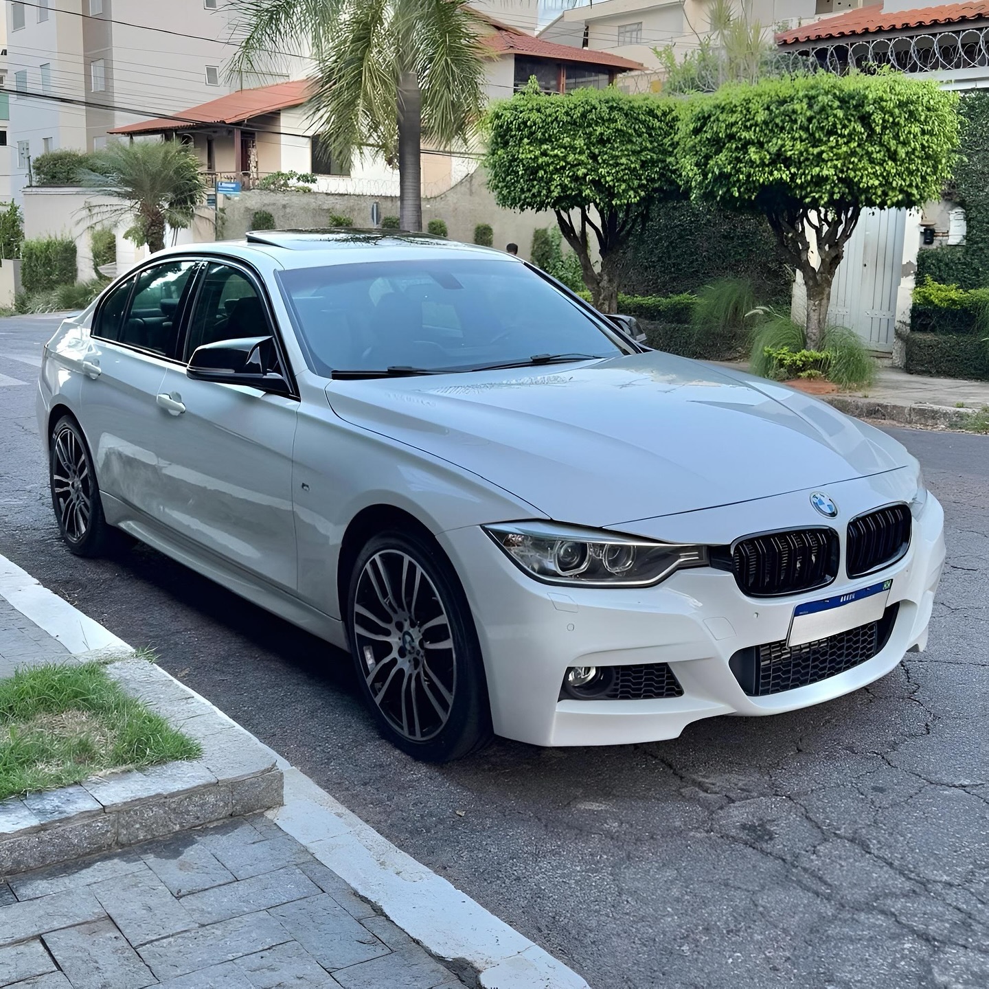 Imagem do Carro 2