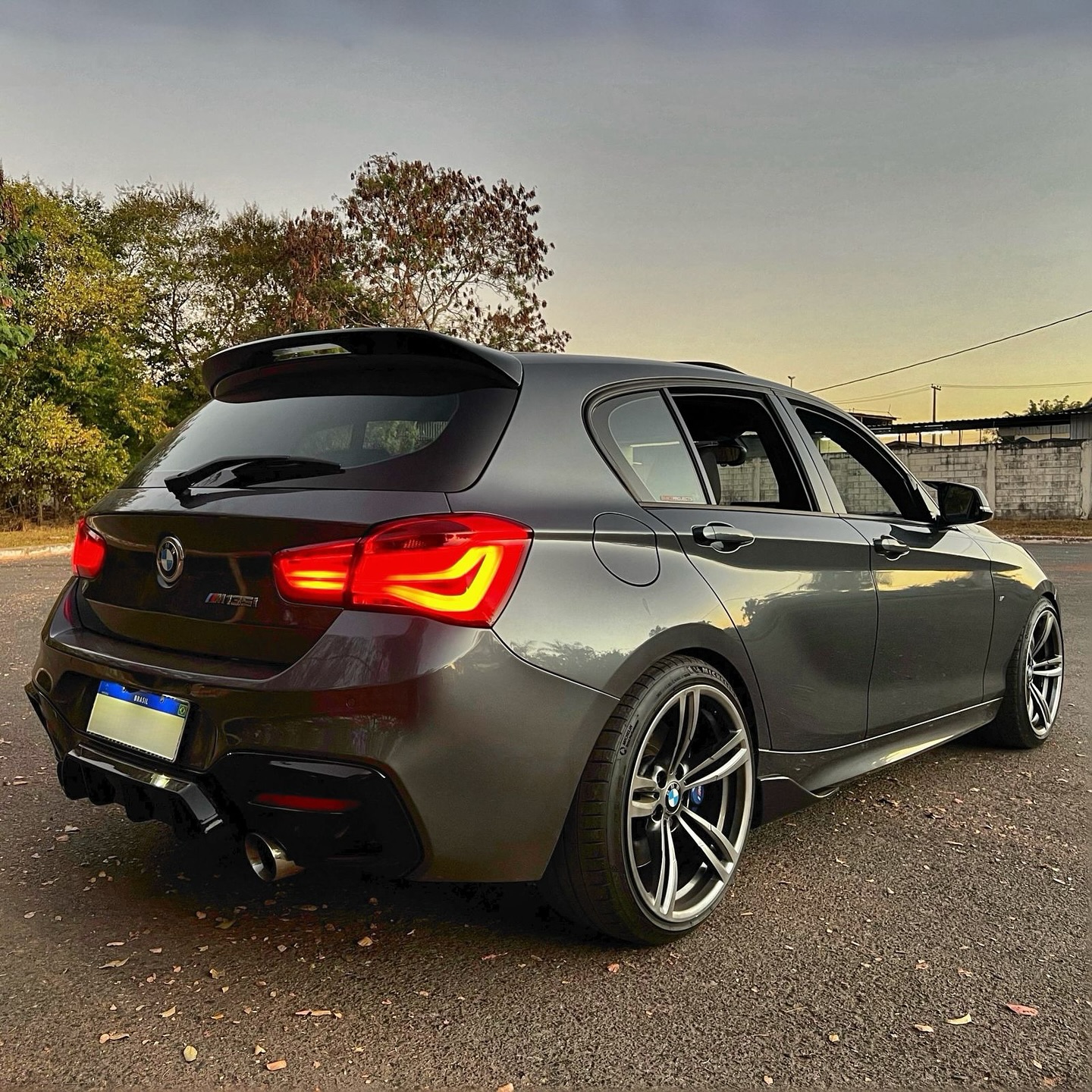 Imagem do Carro 5