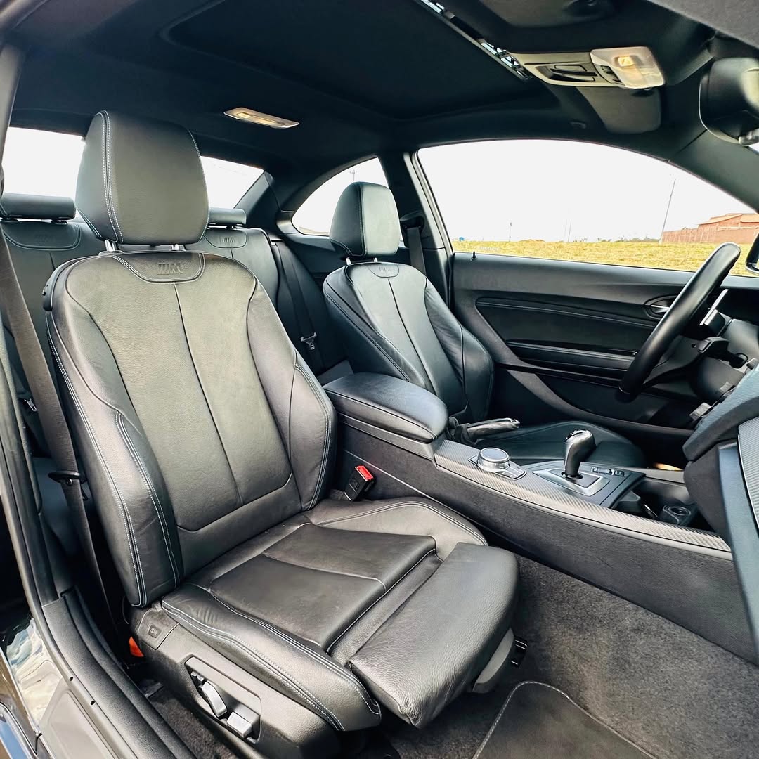 Imagem do Carro 9
