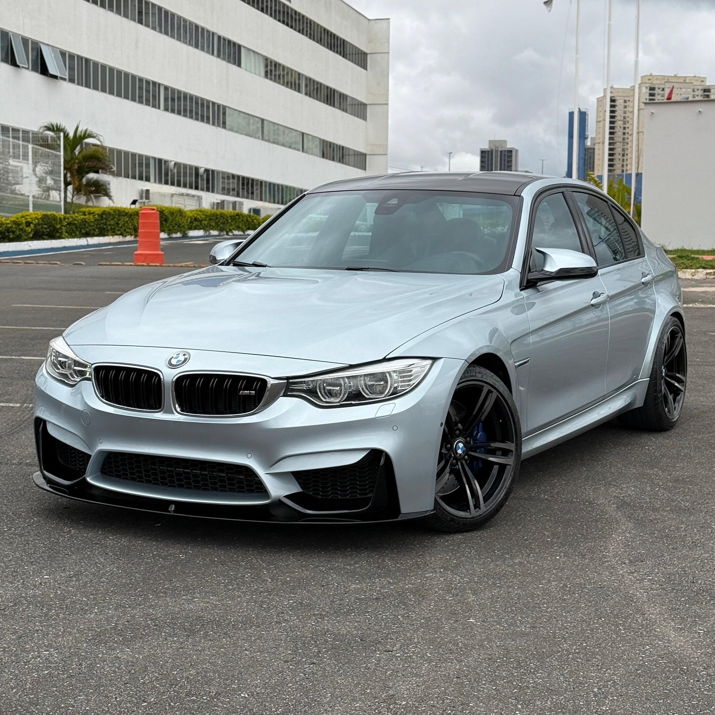 Imagem do Carro 2