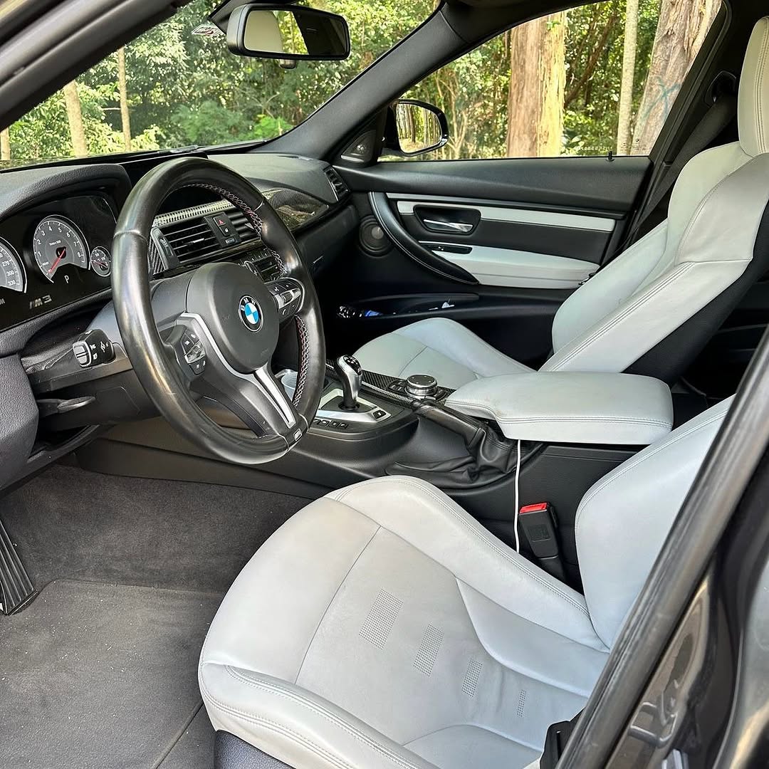 Imagem do Carro 9