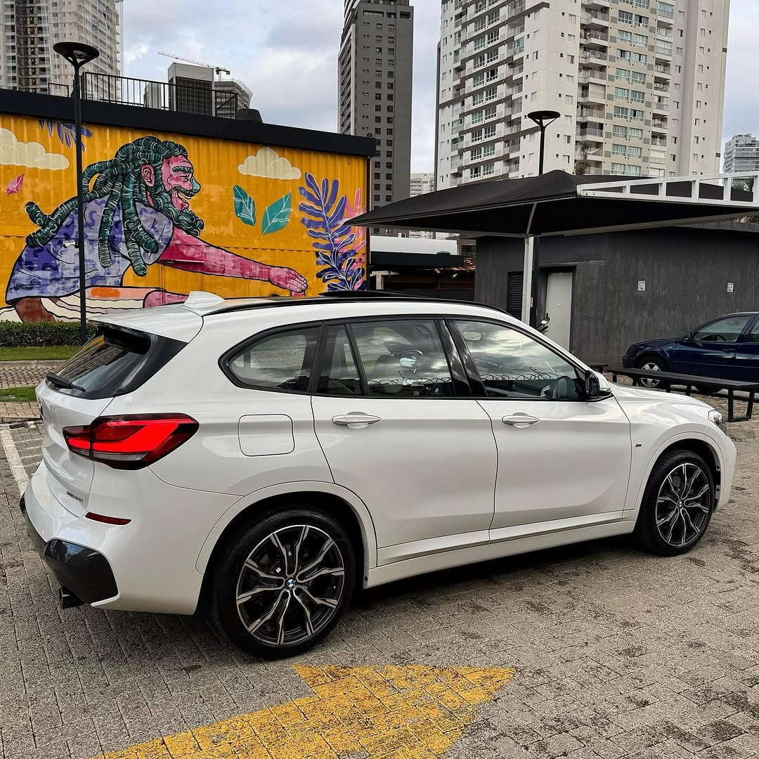 Imagem do Carro 3