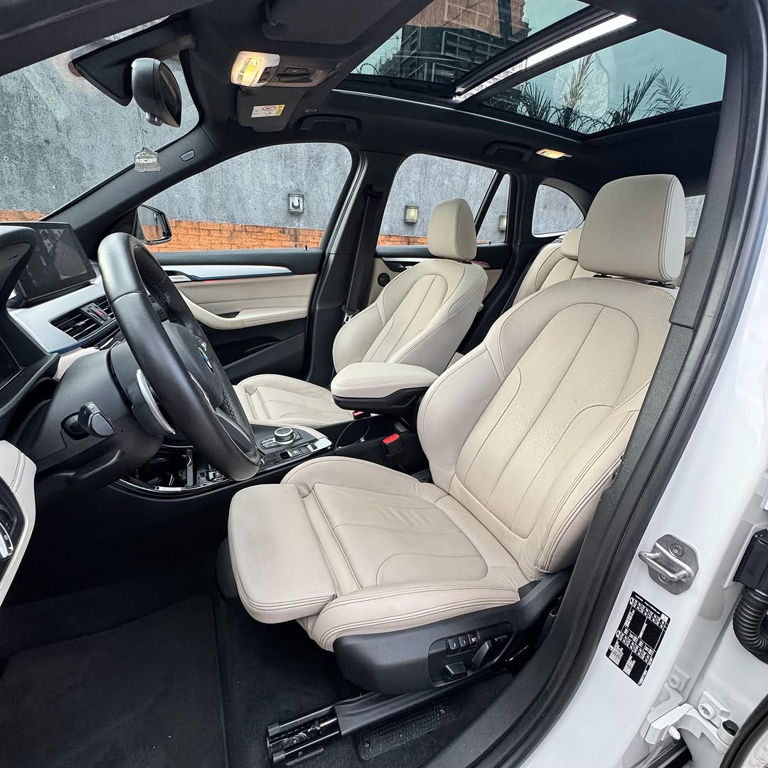Imagem do Carro 7